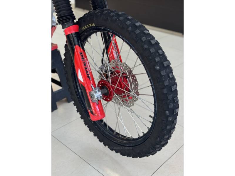 HONDA - CRF 250F - 2019/2019 - Preta - R$ 21.900,00