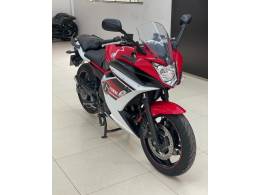 YAMAHA - XJ6 F - 2017/2017 - Vermelha - R$ 39.900,00